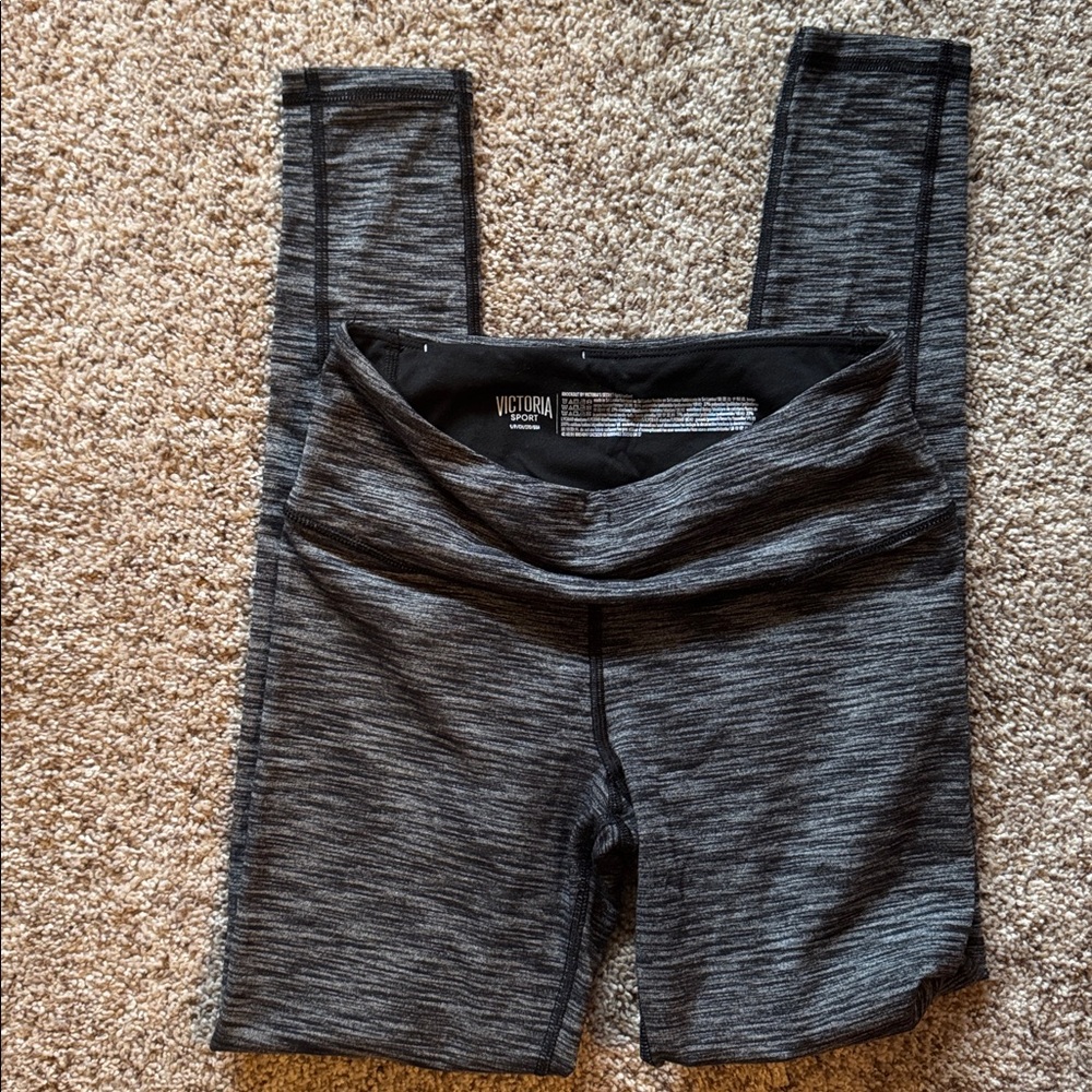 (4/$10) Victoria's Secret Sport “Knockout by Victoria’s Secret” Leggings Tights - Picture 4 of 4